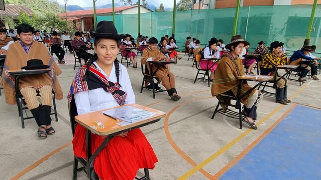 CON ÉXITO SE REALIZÓ EL EXAMEN EXTRAORDINARIO DE INGRESO a LA UNIVERSIDAD NACIONAL INTERCULTURAL DE QUILLABAMBA