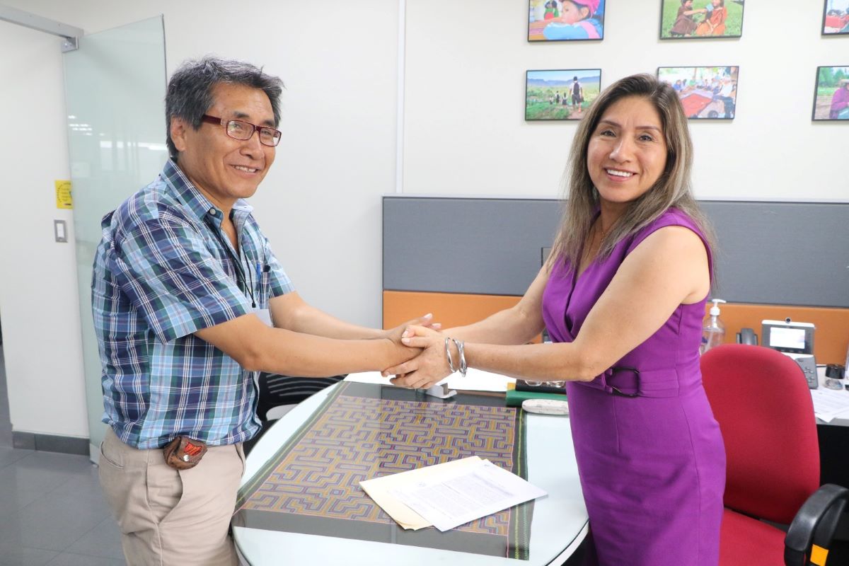 El MINISTERIO DE EDUCACIÓN Y LA UNIVERSIDAD INTERCULTURAL DE QUILLABAMBA (UNIQ) SUSCRIBIERON EN LA CIUDAD DE LIMA UN CONVENIO DE COOPERACION
