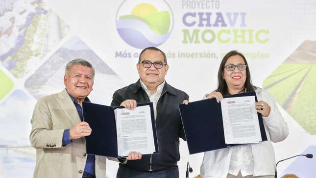 César Acuña: “Es un día histórico para el país por la firma del convenio para hacer realidad Chavimochic”
