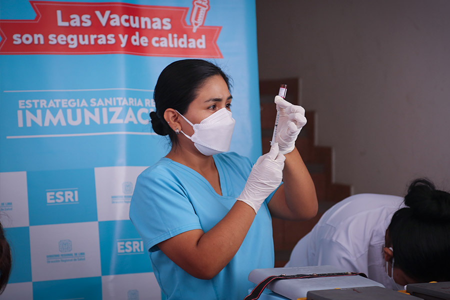 Intensifican barrido de vacunación contra la Poliovirus y Sarampión en la región Lima