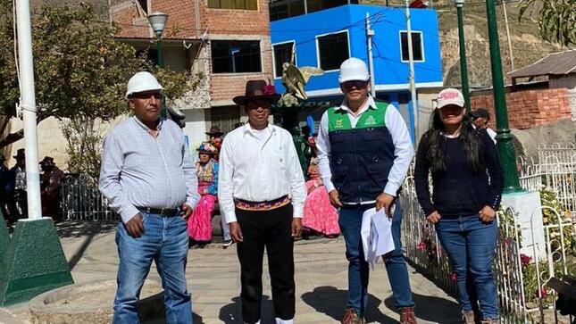 La Municipalidad Provincial de Mariscal Nieto liderada por el alcalde CPC. John Larry Coayla, comprometida con garantizar la seguridad de la población, ha realizado una visita al Centro Poblado Muylaque – Distrito de San Cristóbal Calacoa.