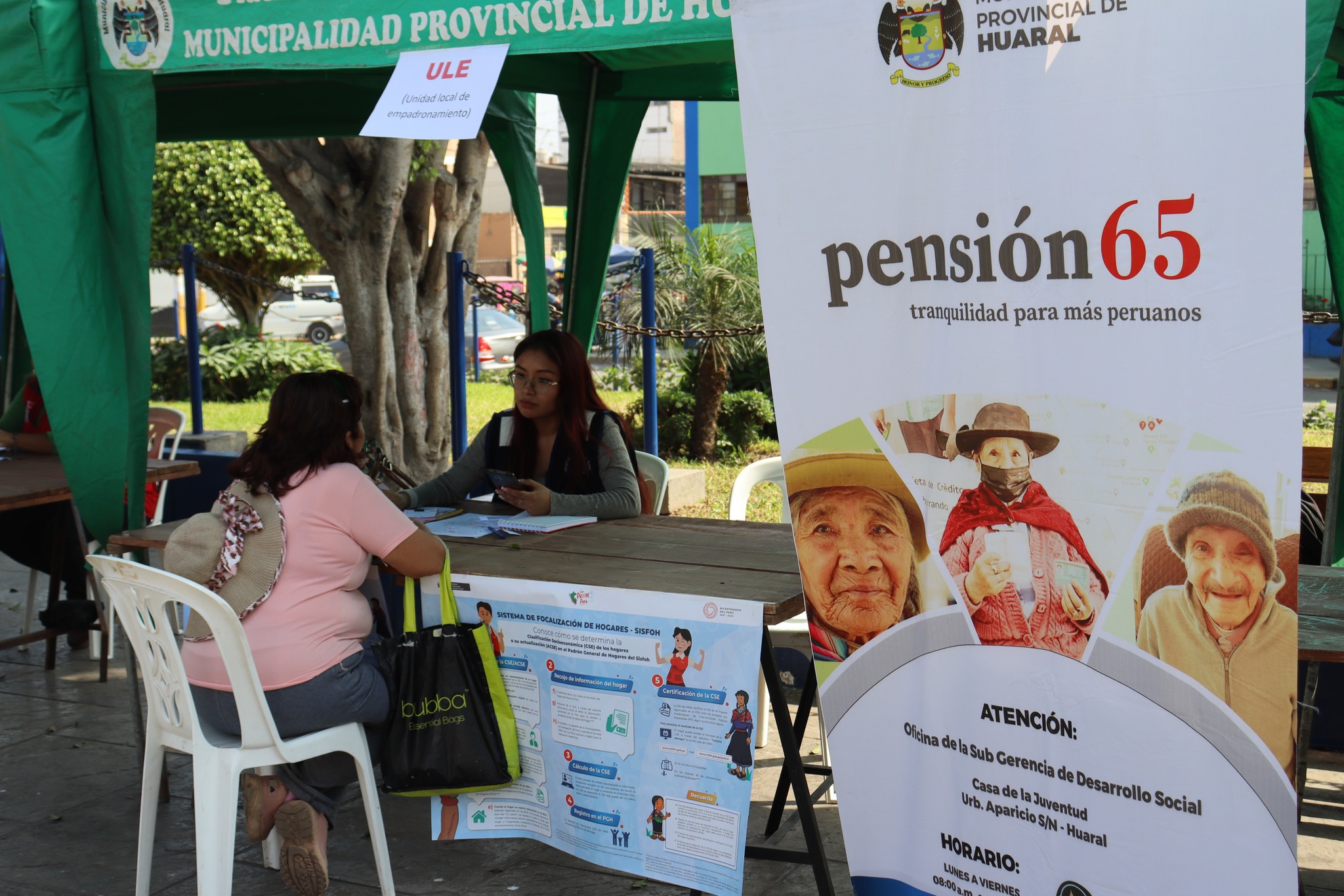 Municipalidad provincial realizó mini feria "Juntos por la Niñez" para acercar los servicios del estado a la población