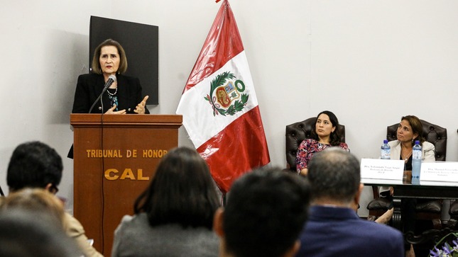 La vicepresidenta del TC Luz Pacheco reiteró que la consulta previa es un derecho fundamental de las comunidades indígenas