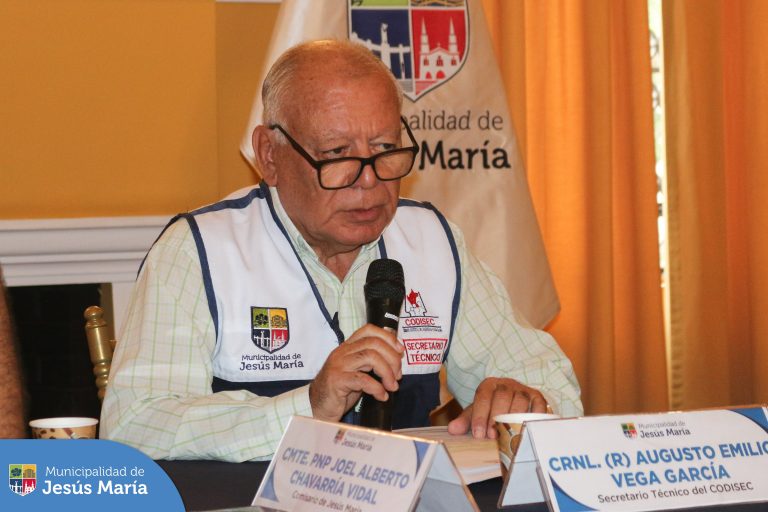 ☝️De esta manera nuestras autoridades distritales 🤝 contribuyen con sus conocimientos y experiencia con el objetivo de fortalecer la seguridad ciudadana del distrito.