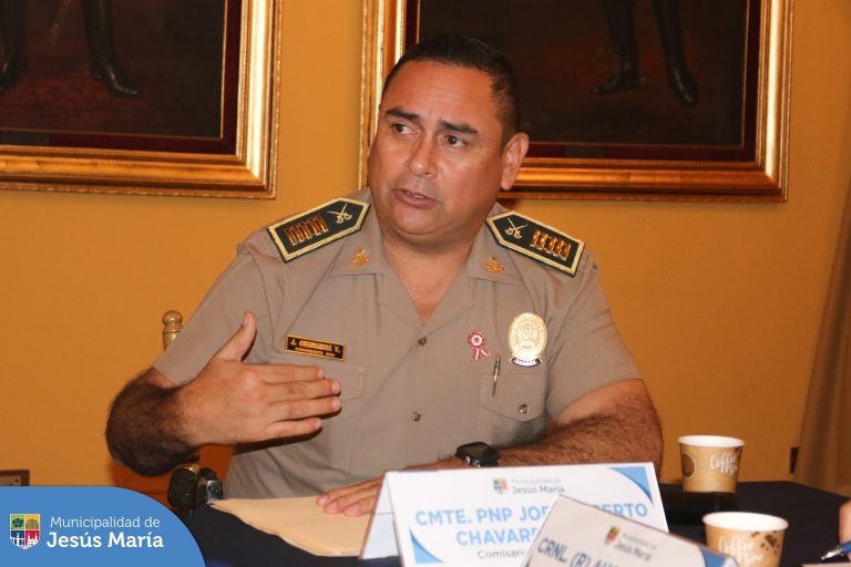 ☝️De esta manera nuestras autoridades distritales 🤝 contribuyen con sus conocimientos y experiencia con el objetivo de fortalecer la seguridad ciudadana del distrito.