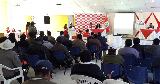 Representantes de la sociedad civil organizada y ciudadanos de los ocho distritos de la provincia Daniel Alcides Carrión, tendrán la oportunidad de presentar sus denuncias sobre el presunto uso inadecuado de bienes y recursos públicos en las municipalidades y otras entidades del Estado, durante la audiencia pública “La Contraloría te escucha”.