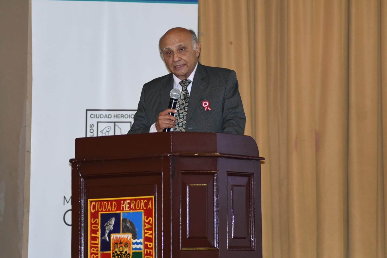 Jefe de la Oficina General de Ética; licenciado Humberto Yanacone