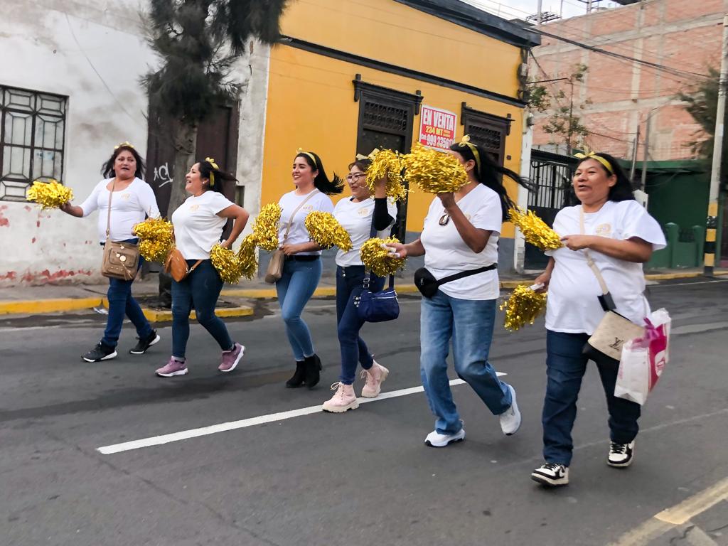 UGEL organiza caminata por 50 años de los PRONOEI