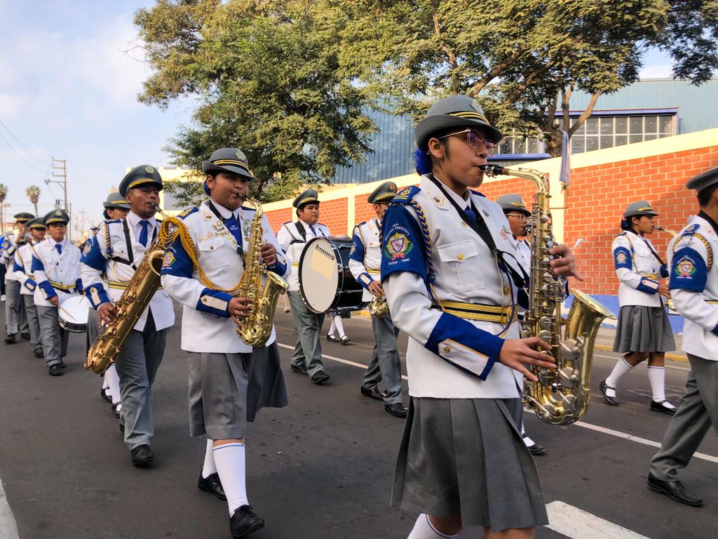 UGEL organiza caminata por 50 años de los PRONOEI