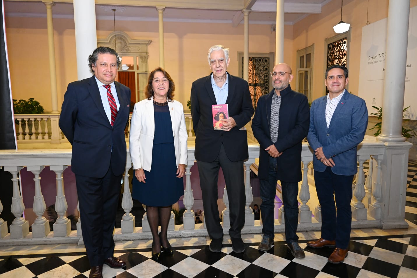 Alonso Cueto Francisca