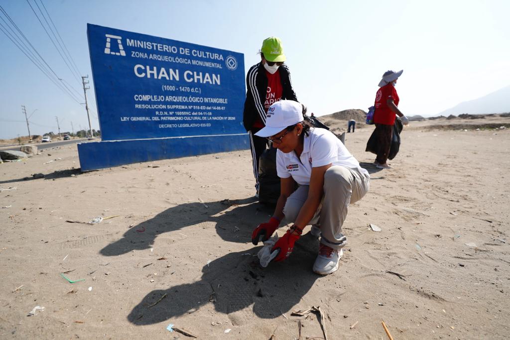 La Libertad: Ministra de Cultura presentó el plan de acción para la protección de Chan Chan