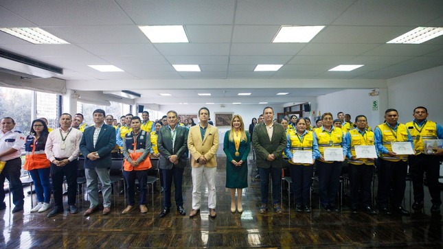 Alcaldesa Nancy Vizurraga reconoció labor de inspectores de tránsito