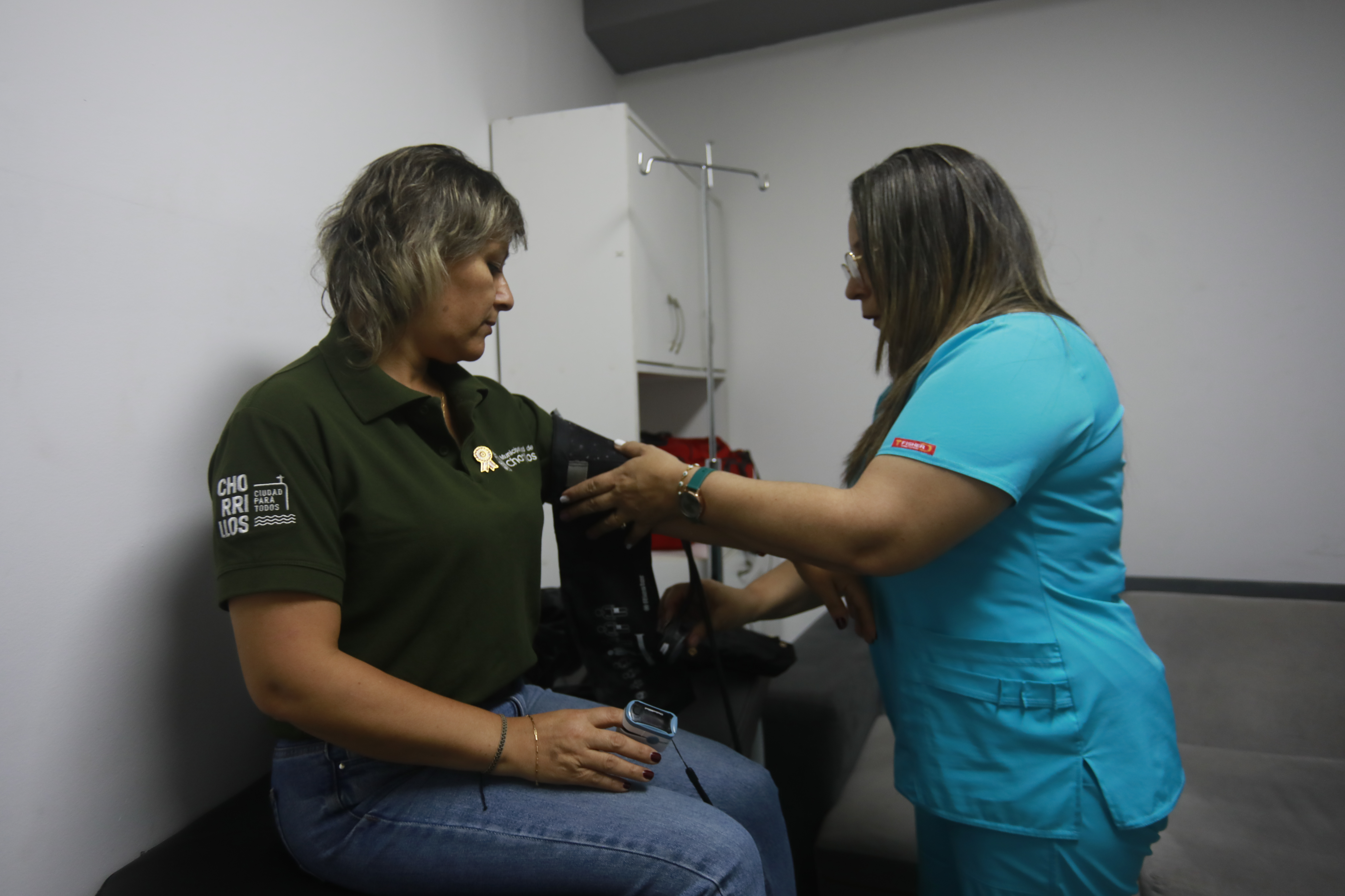 Tópico municipal atiende a colaboradores de manera gratuita