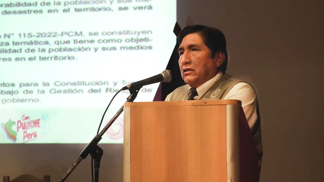 CER Arequipa brinda charla sobre el Sinagerd y sus instrumentos durante taller de capacitación