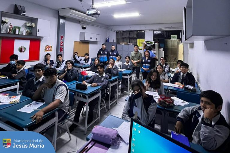  “Tumbemos mitos sobre las drogas”