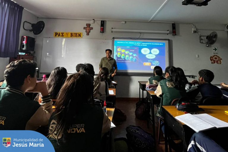  “Tumbemos mitos sobre las drogas”