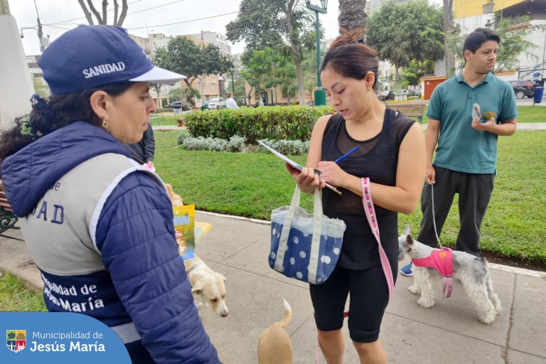 Campañas Veterinarias Gratuitas 🆓 cada 2 semanas de manera descentralizada, en diferentes puntos del distrito.