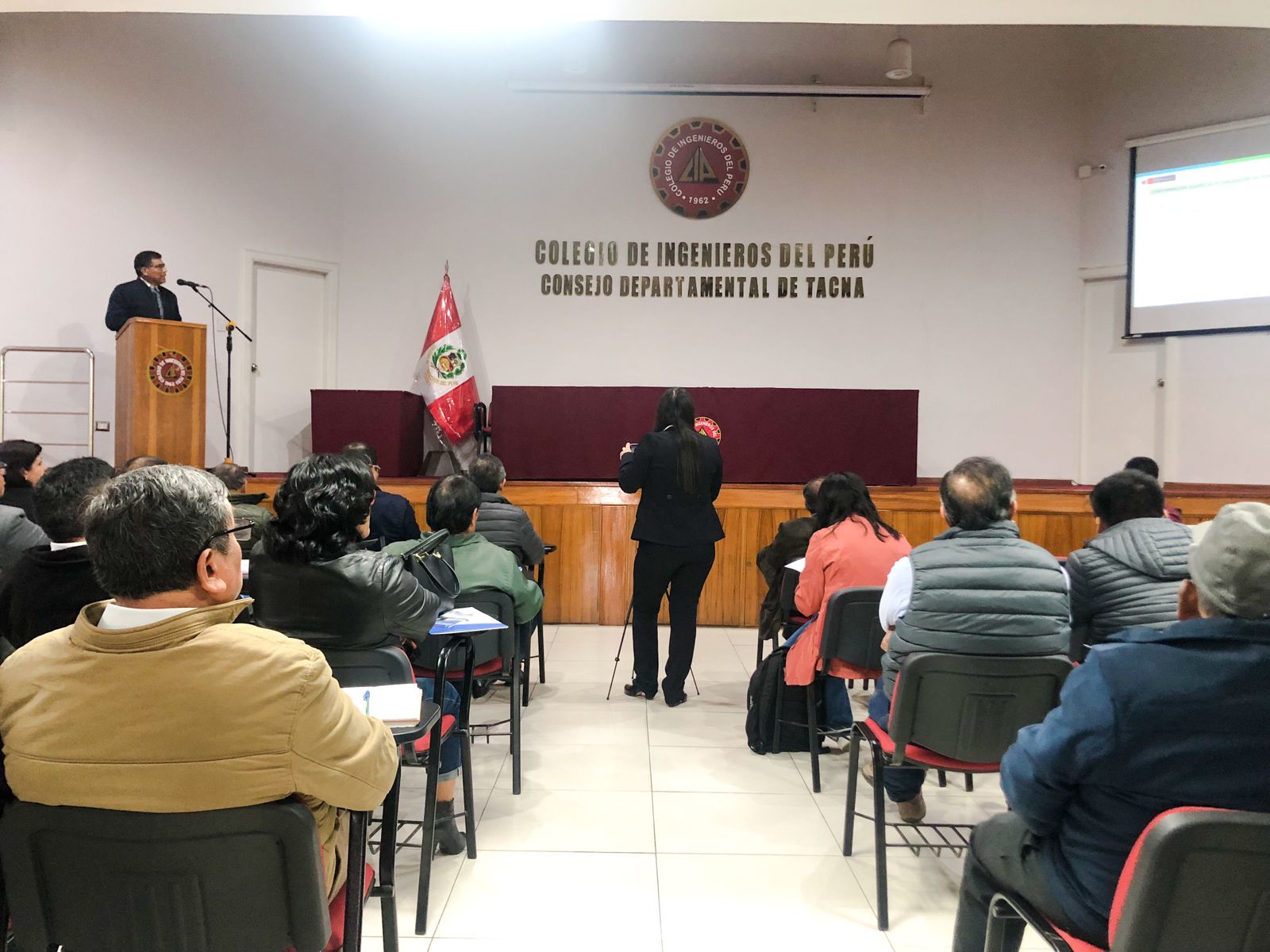 PET Desarrolla El Conversatorio De “La Crisis Hídrica De Tacna y Alternativas De Solución Para El Corto, Mediano y Largo Plazo”