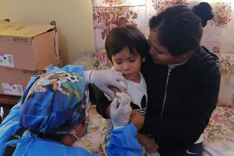 Foto 4 de 300 brigadas de vacunación se despliegan para proteger a menores de 5 años contra la polio y sarampión