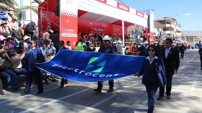 Electrocentro participa en desfile por el 141 aniversario de los hechos Heroicos en Concepción