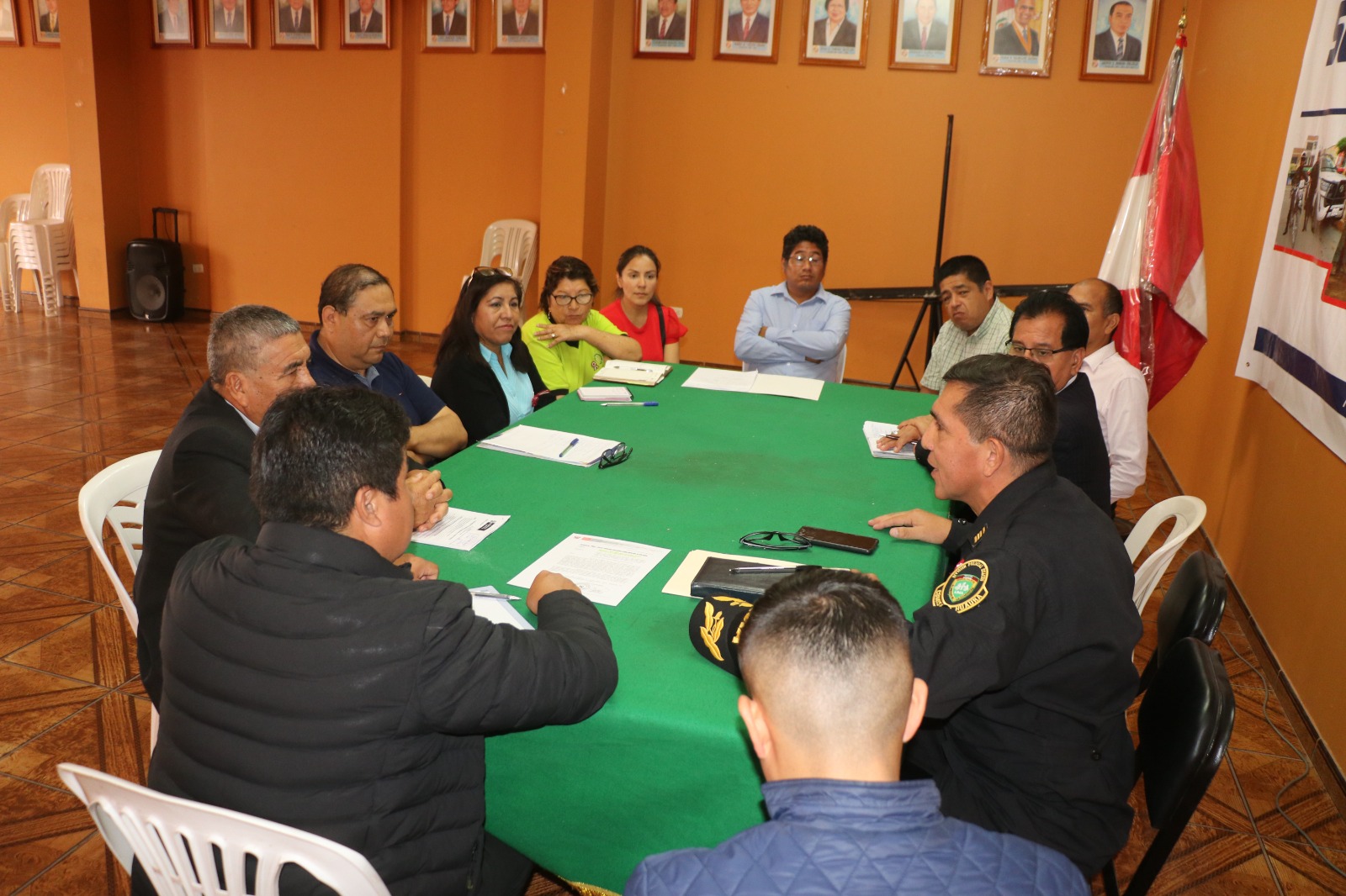 REALIZAN MESA DE TRABAJO PARA ULTIMAR ACCIONES POR LA FESTIVIDAD DE LA VIRGEN DEL CARMEN