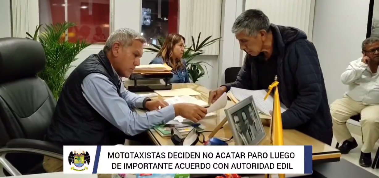 Alcalde Fernando Cárdenas se reúne con representantes de la federación de vehículos menores y anuncian suspensión de paro