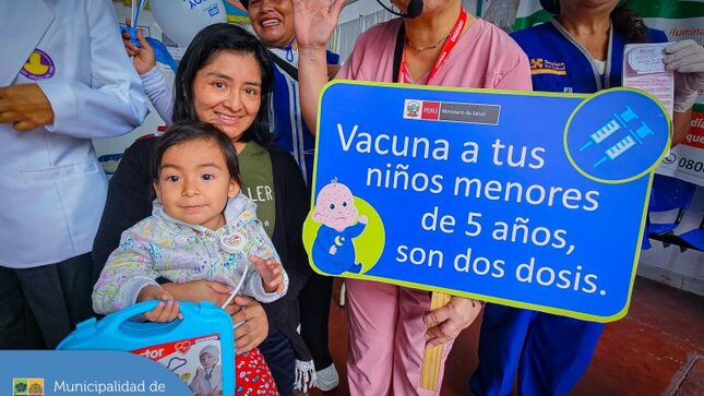 ✅ Vecinos recuerden que las vacunas son la única manera de prevenir estas enfermedades que son muy contagiosas, acudan con sus pequeños al establecimiento de salud más cercano. 🏥💉