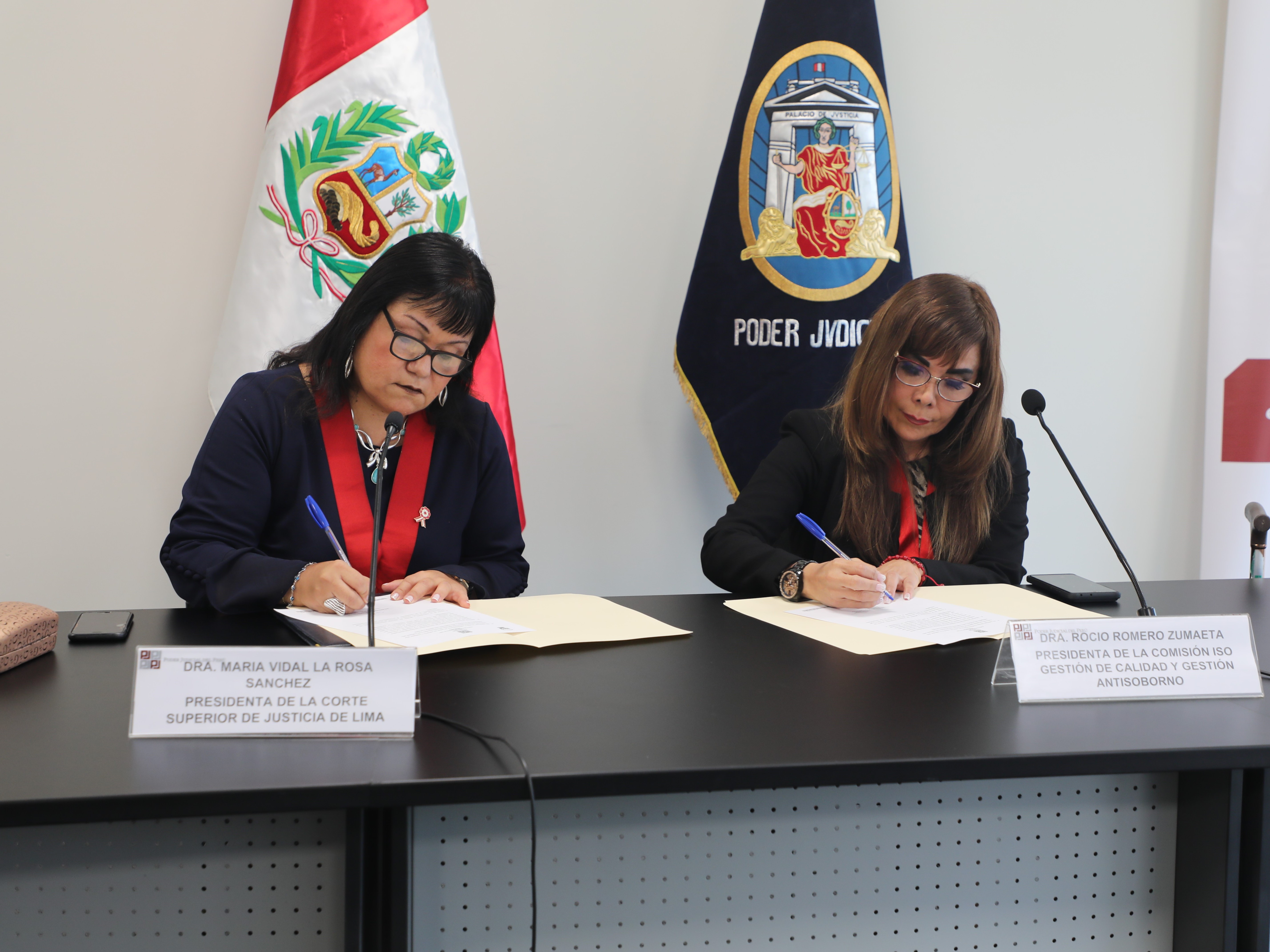 firma de compromiso antisoborno