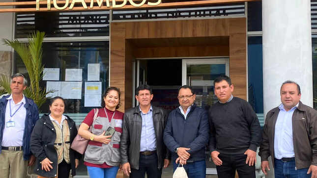 REUNIÓN PARA LA CREACIÓN INSTITUTO SUPERIOR PARA HUAMBOS