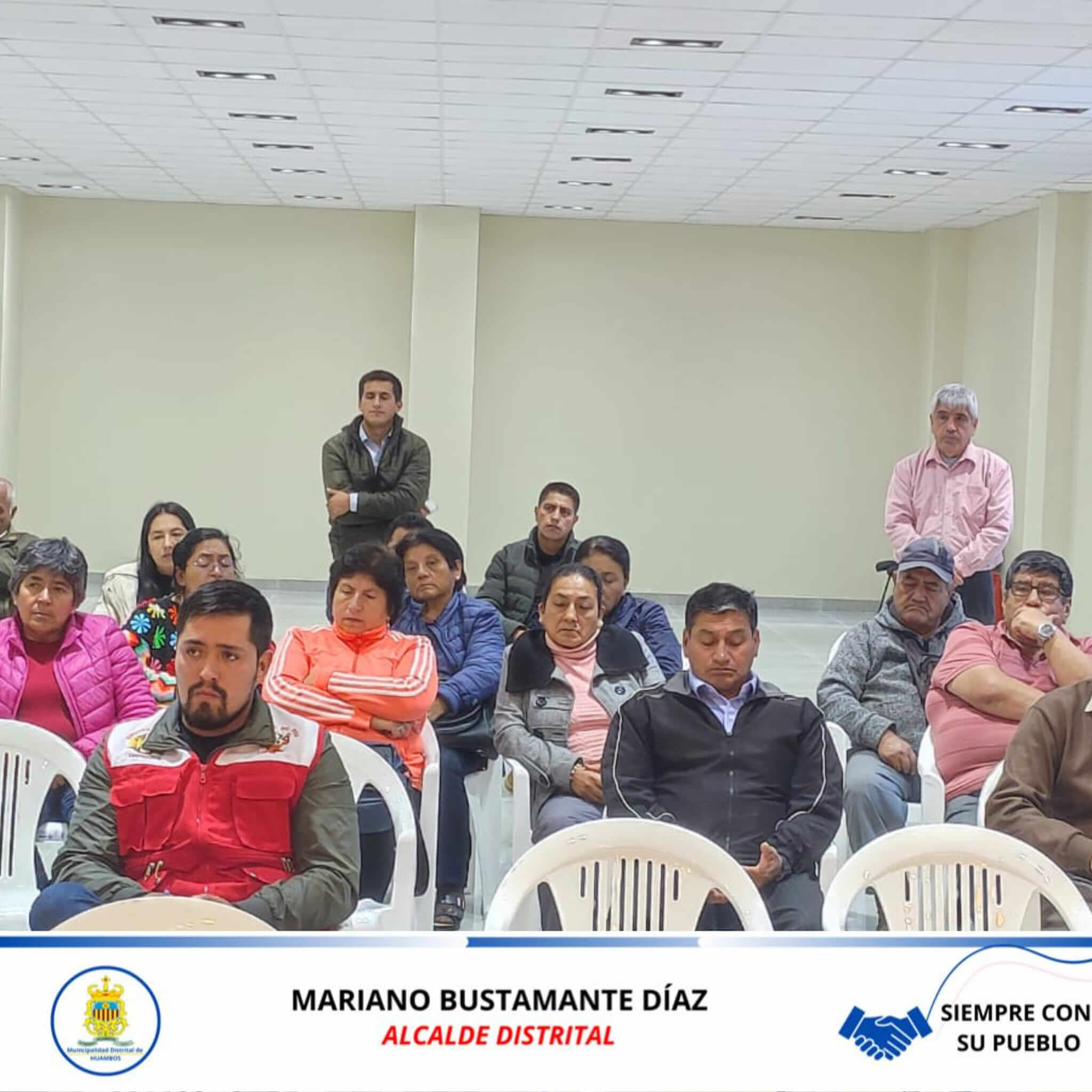 REUNIÓN PARA LA CREACIÓN INSTITUTO SUPERIOR PARA HUAMBOS