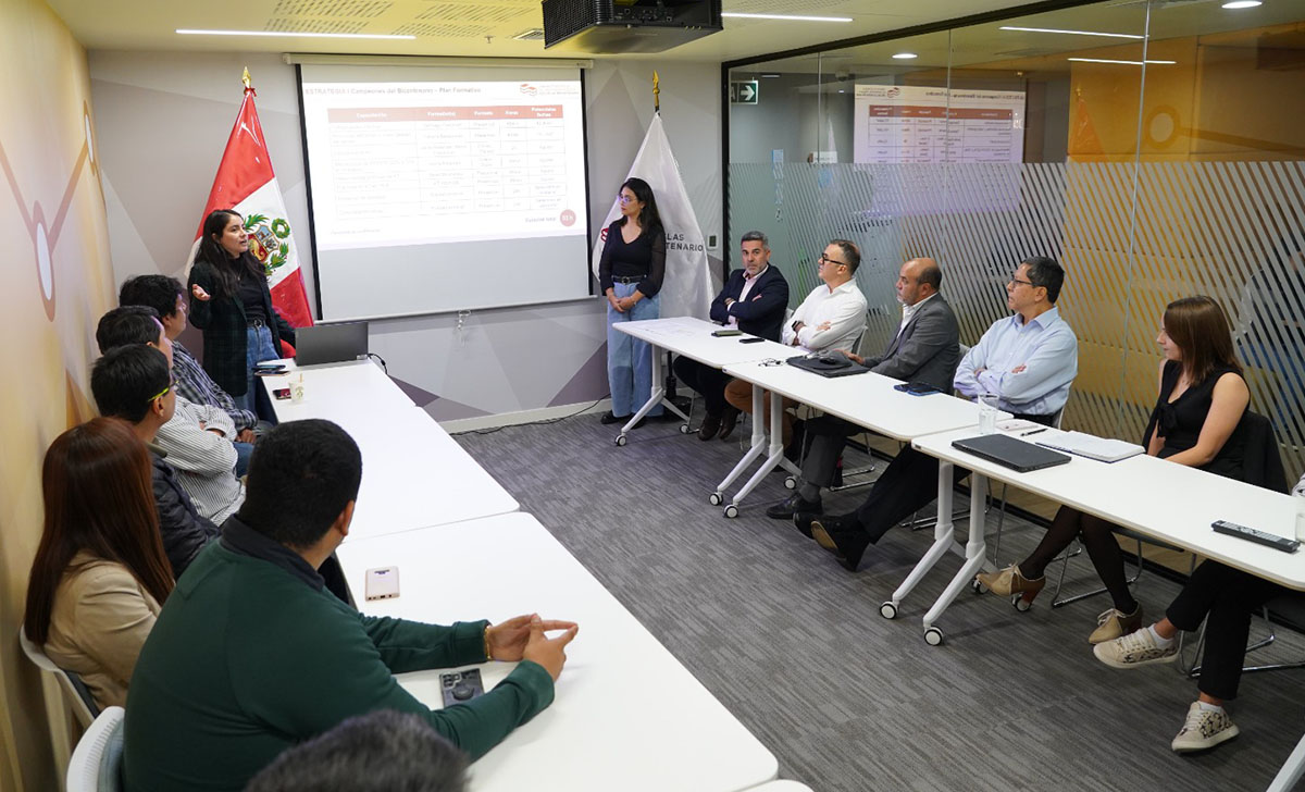 Escuelas Bicentenario impulsa estrategia Aprendizaje del Bicentenario para potenciar la gestión de sus proyectos a través del conocimiento