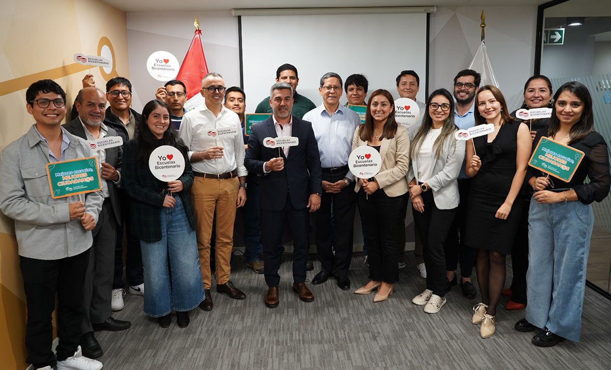 Escuelas Bicentenario impulsa estrategia Aprendizaje del Bicentenario para potenciar la gestión de sus proyectos a través del conocimiento
