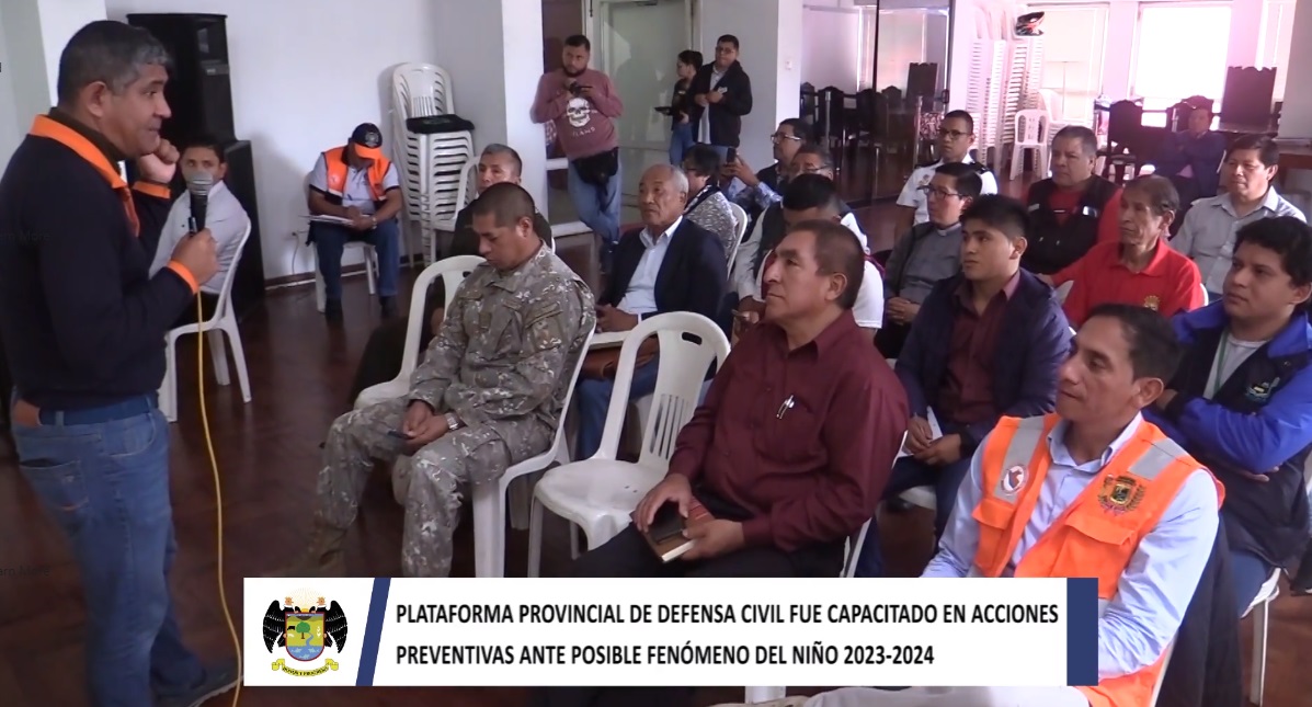 Alcaldes se reunieron con representantes del INDECI para acordar acciones ante la proximidad del fenómeno de "El Niño Global"