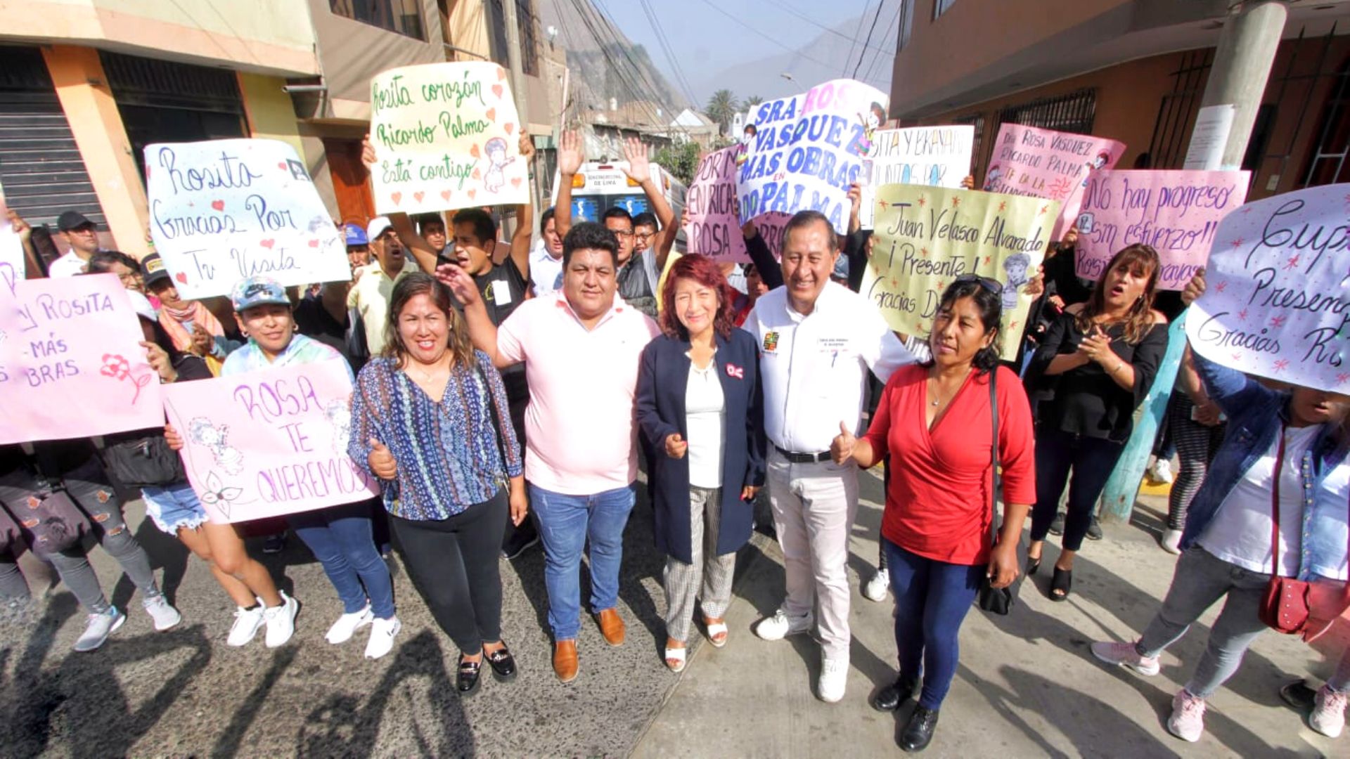 Gobernadora Rosa Vásquez implementa con equipos médicos al Centro de Salud de Ricardo Palma en Huarochirí