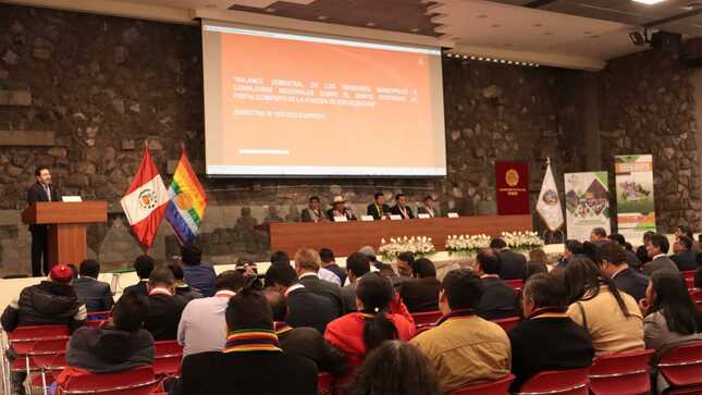 FOTO DEL CONGRESO