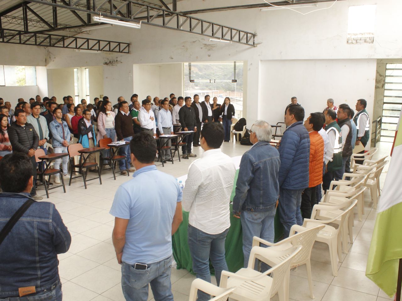 Archivo fotográfico de la reunión de alcaldes y representantes del PEOT Y ANA 3.