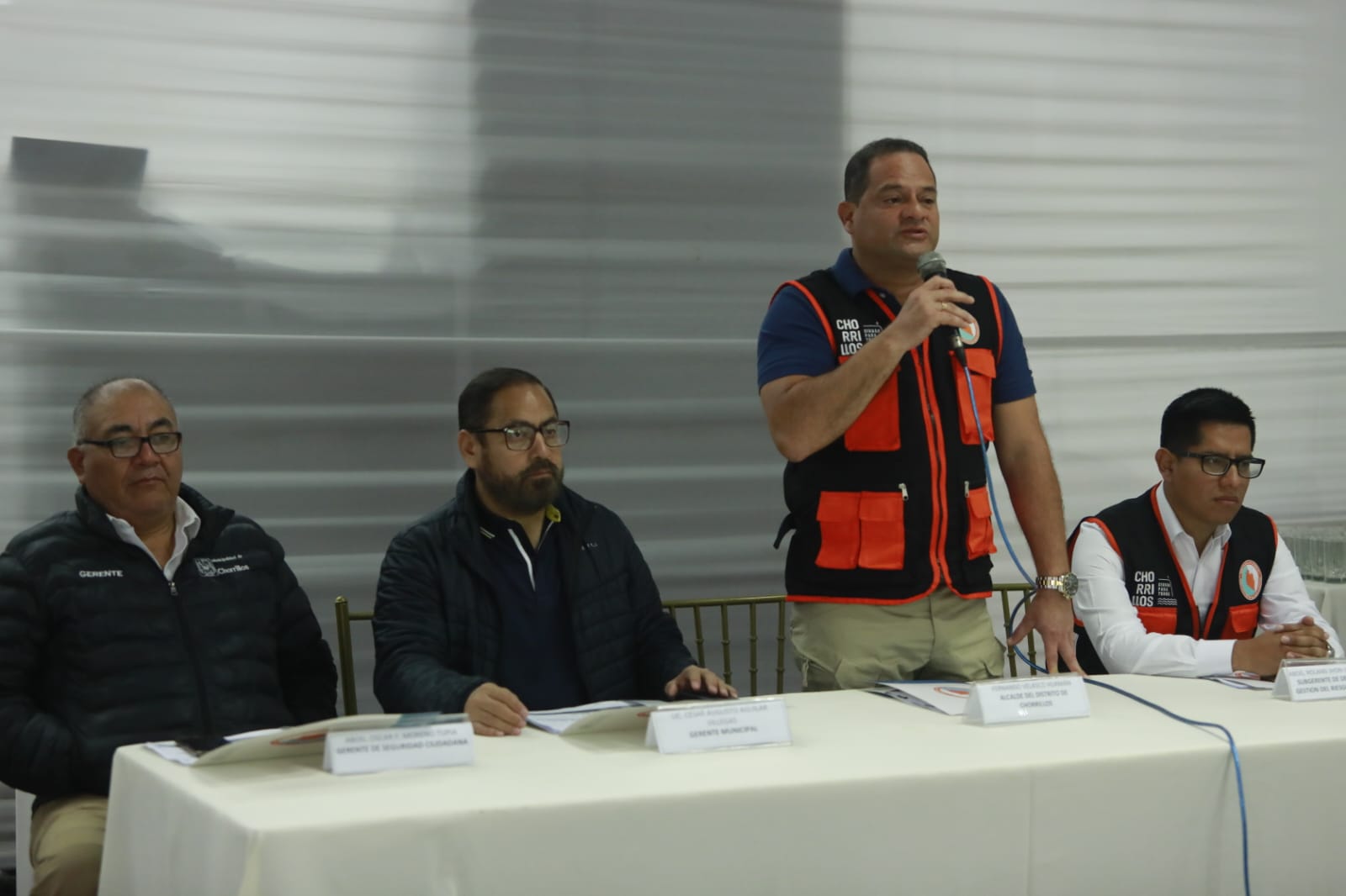 Alcalde Fernando Velasco lideró la jornada de trabajo