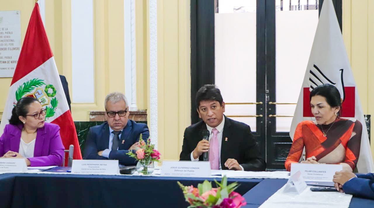 Mesa de trabajo por la niñez