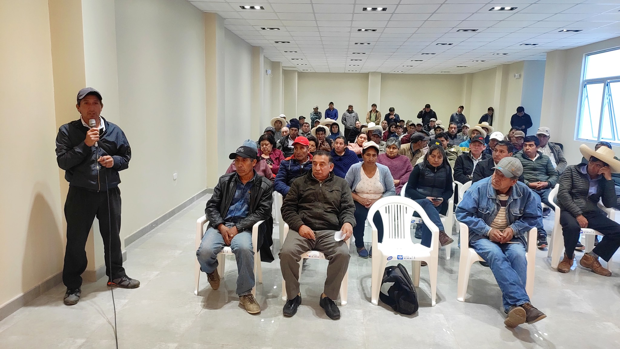 CONFORMACIÓN DE COMITÉ PARA DIÁLOGO CON ENSA