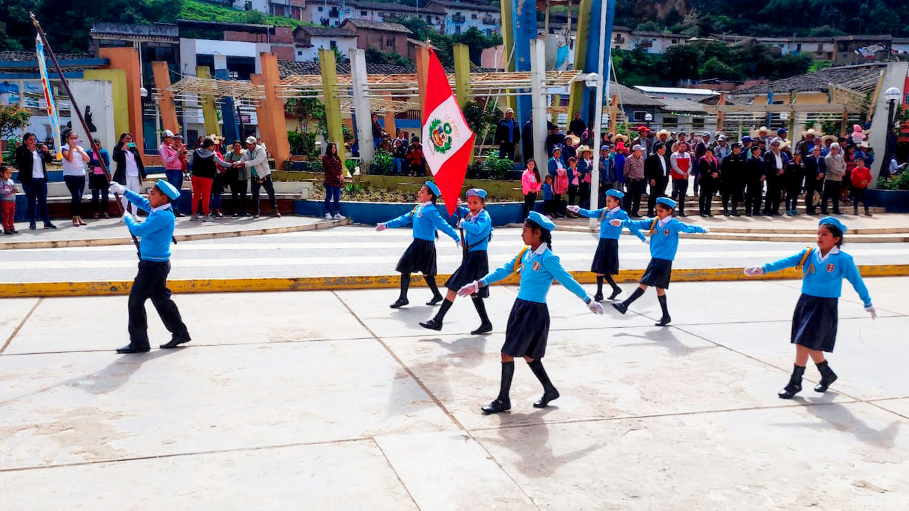 CEREMONIA DE ANIVERSARIO DE IE 10557