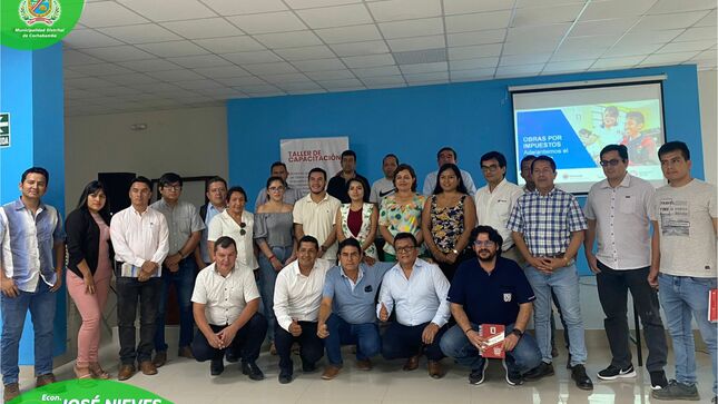 Archivo fotográfico de la capacitación con expertos de Proinversión