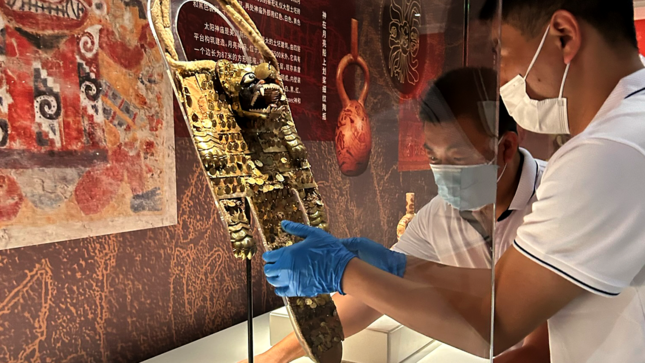 Colecciones peruanas recorren museos de China