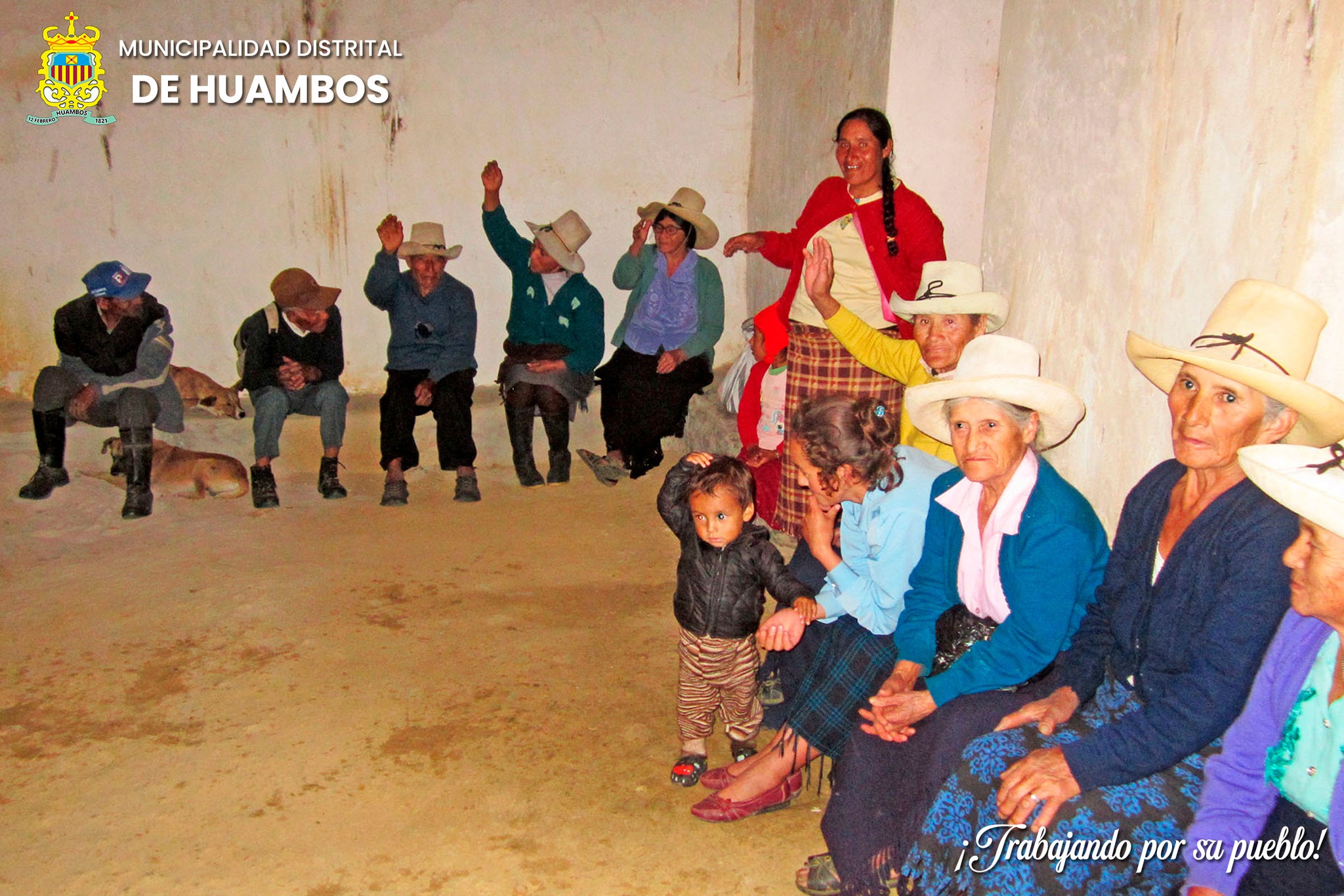 Reunión en comunidad Agua Blanca