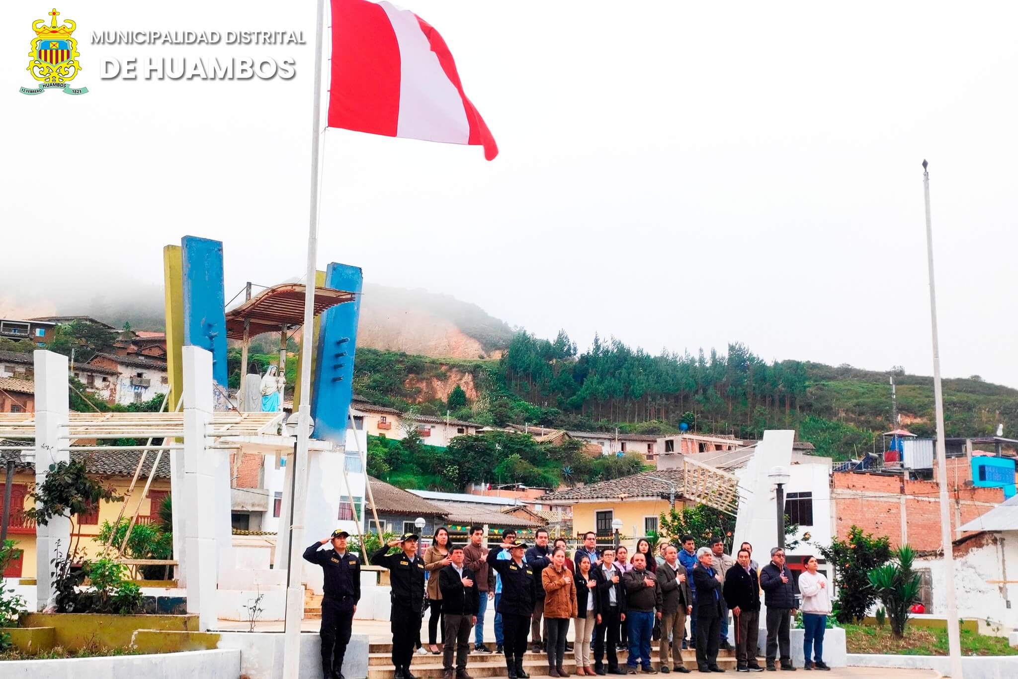 Día de la Bandera en Huambos