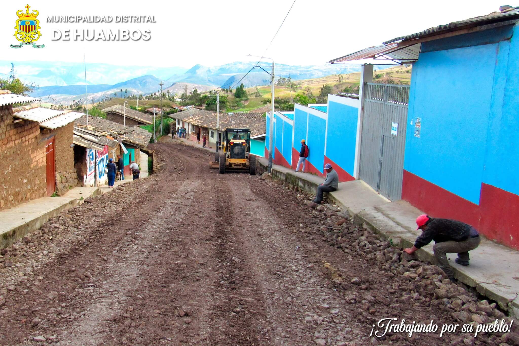 Mejora de camino hacia La Vizcacha