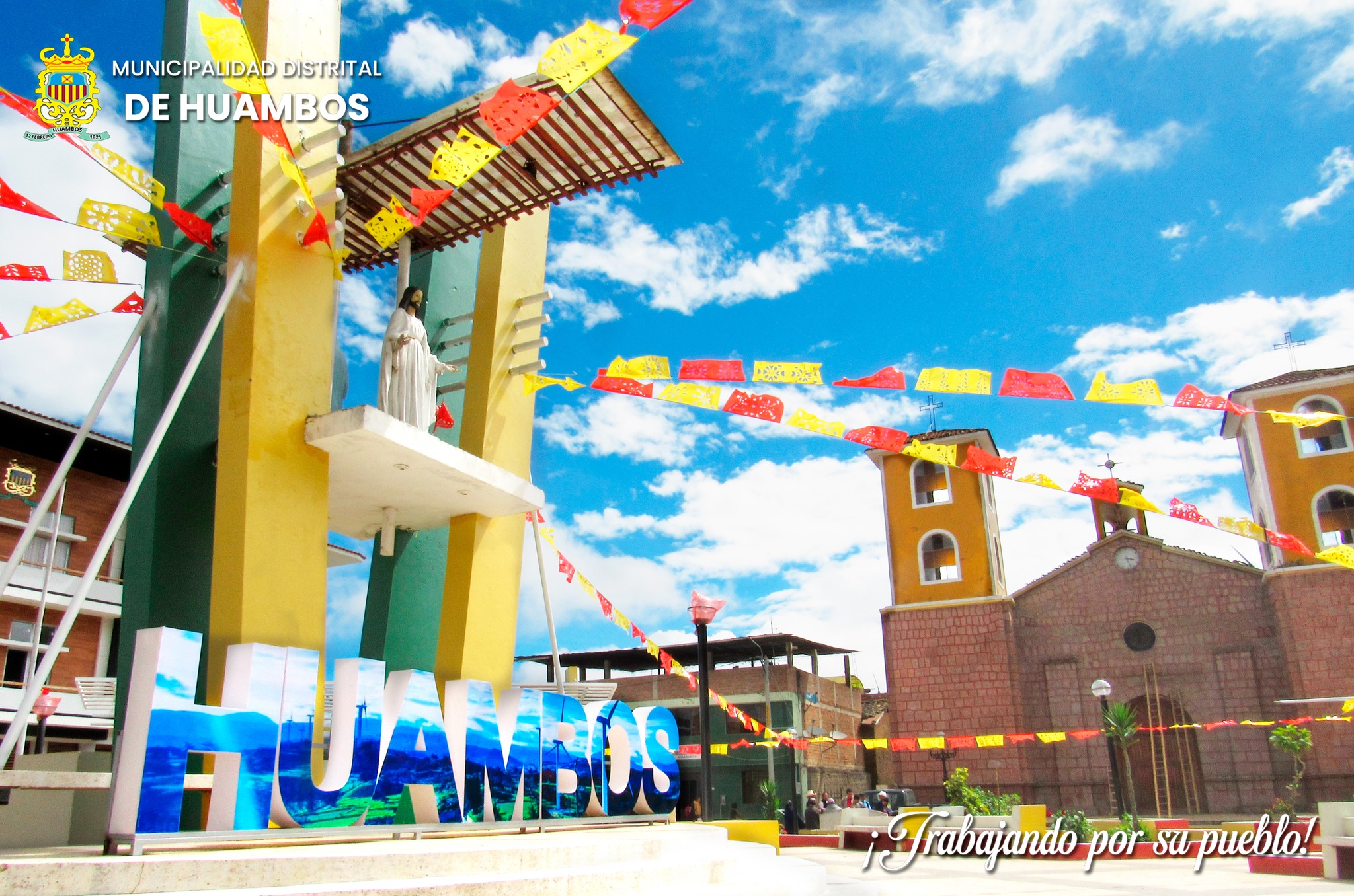 Nueva plaza de Huambos