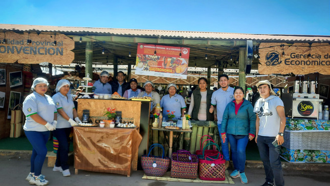 Contribuyendo al desarrollo socioeconómico en las cuencas de Santa Ana