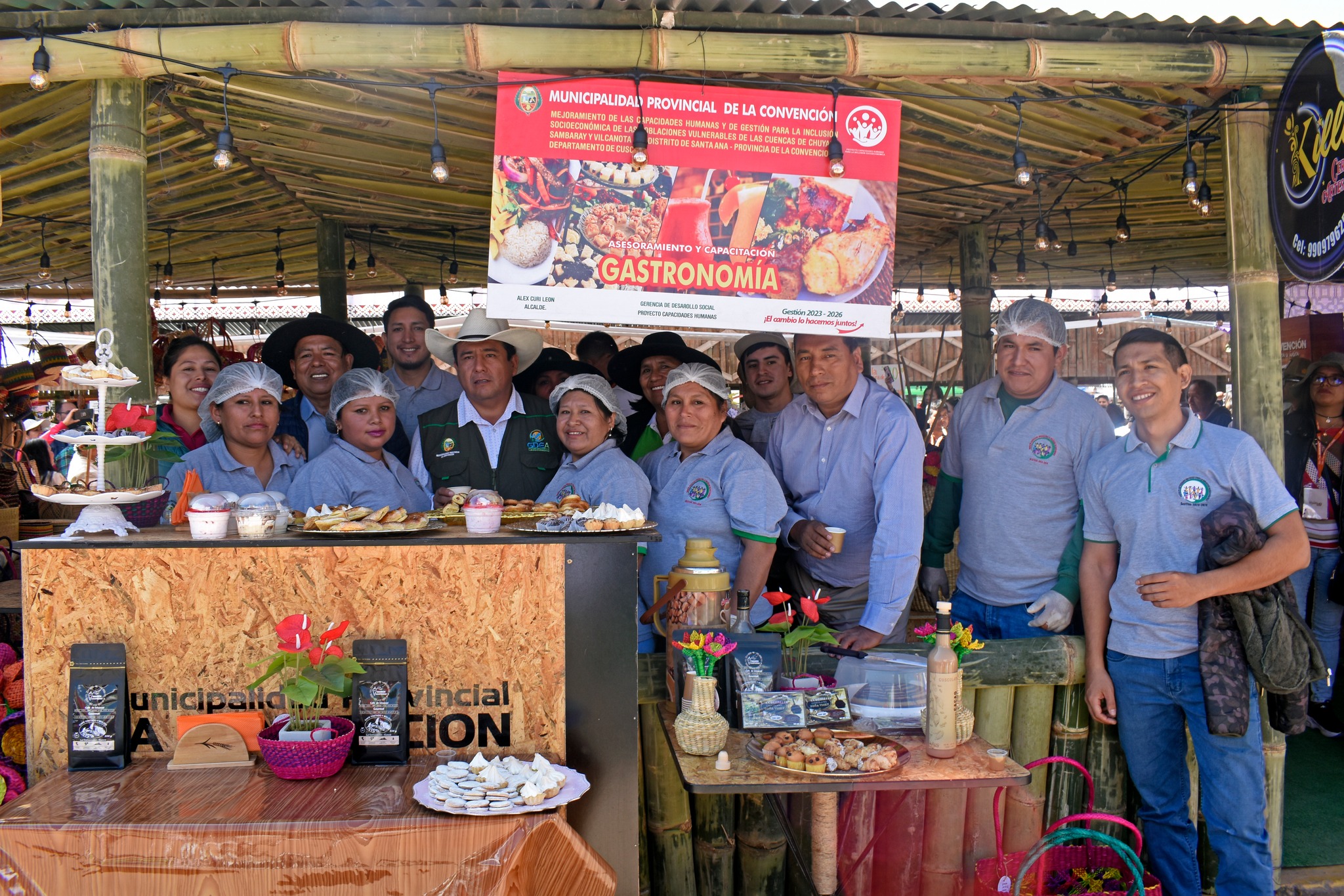 Contribuyendo al desarrollo socioeconómico en las cuencas de Santa Ana