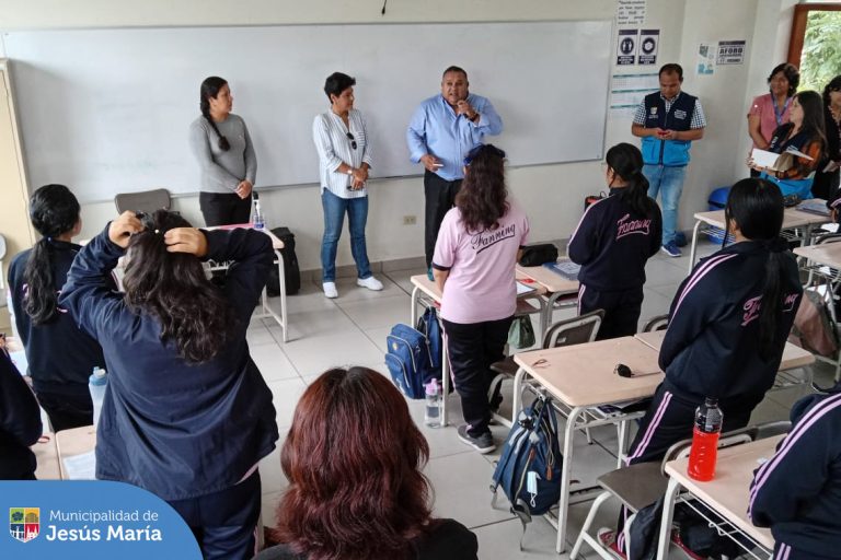 ✔️ La actividad contó con el apoyo de la congresista Norma Yarow, en su semana de representación y la participación de nuestros regidores Jorge Luis Guillen y Javier Morote Pierre
