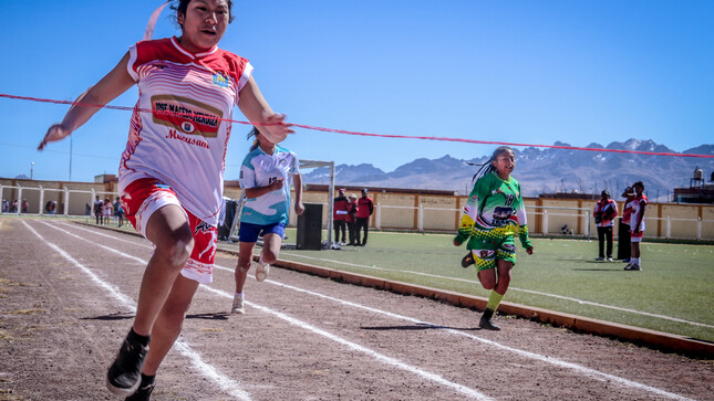 Estudiante Carabaina en los Juegos Deportivos y Paradeportivos Escolares 2023
